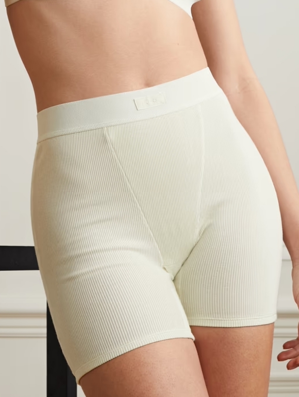SKIMS Ribbed High-Waist Women’s Boxer Shorts in Cream